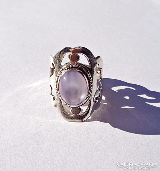 Wide, openwork pattern, purple stone silver ring