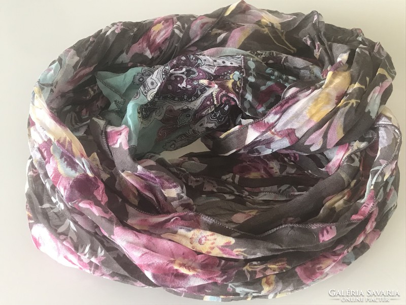 Gerry weber scarf with lots of roses, 190 x 40 cm