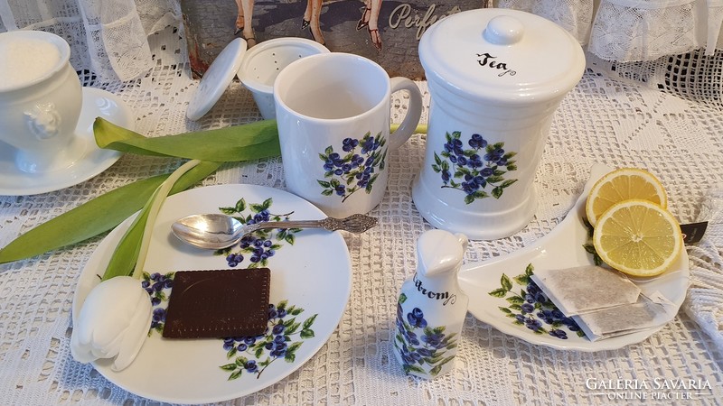 1 personal tea set of 5 pieces. Marked 
