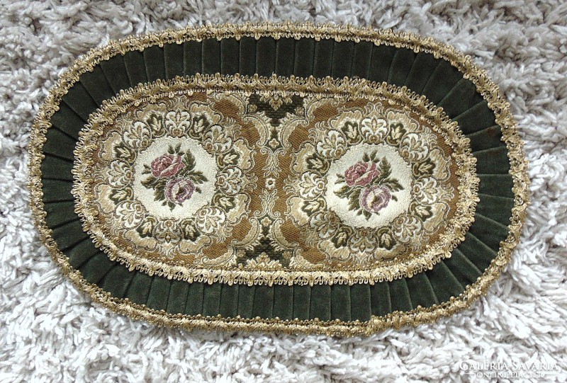 Beautiful velvet tapestry woven oval tablecloth with elegant gold borders