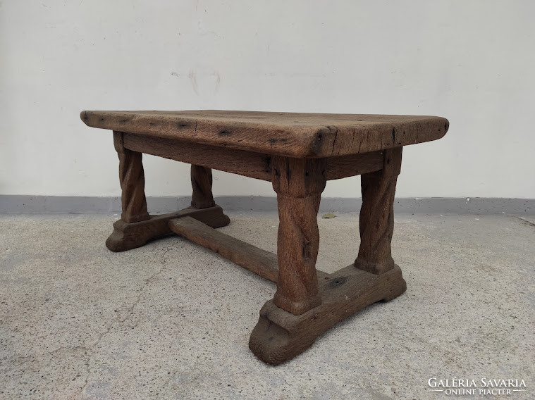 Antique heavy renaissance small wooden twisted table 5016