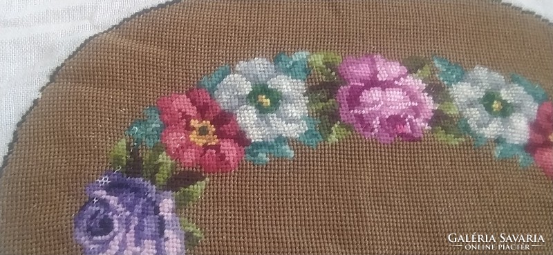 2 Pillow base, tapestry