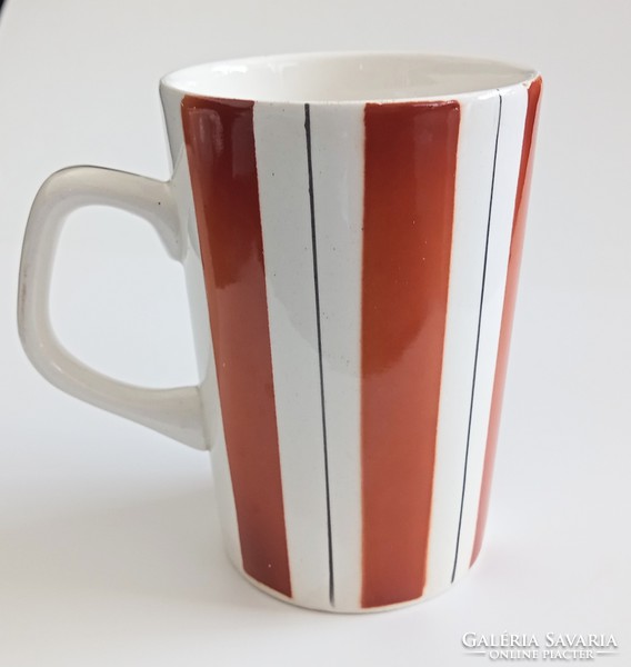 Brown striped granite mug