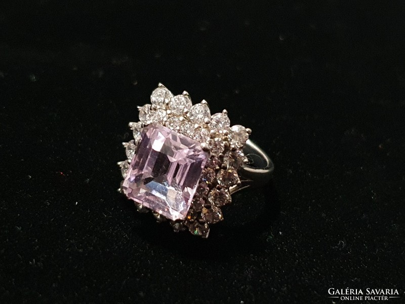 Pink zirconia silver ring size 8! 5Karat!