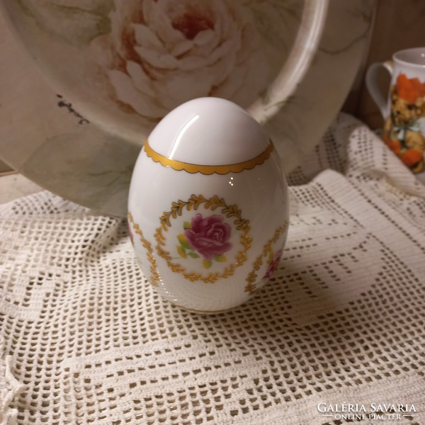 Porcelain flowering eggs