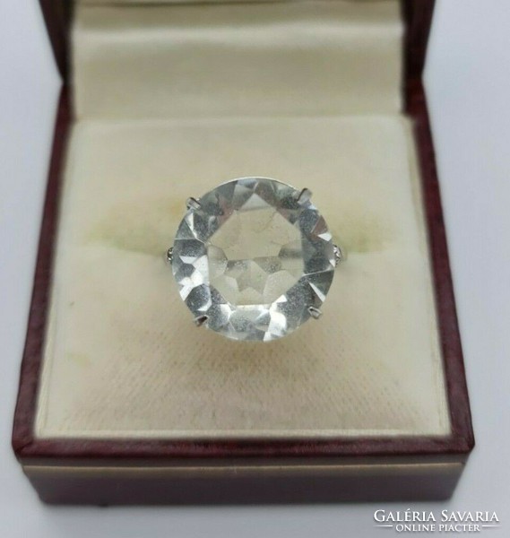 Nagy köves ezüst gyűrű