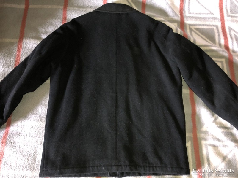 Paul R. Smith vastag fekete télikabát