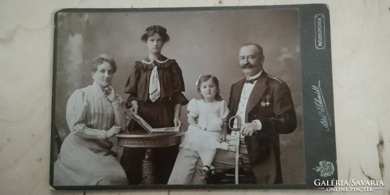Antik német családi fotó Adolf Schmidt műhelyéből