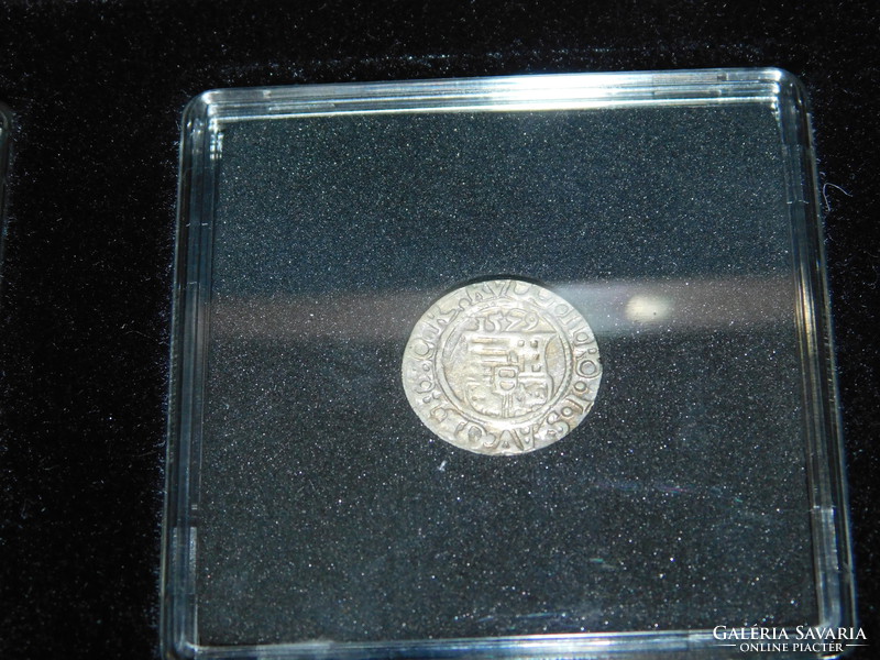 16. Original silver denarii of century Hungarian kings: