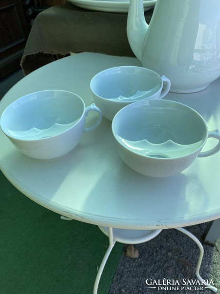 White porcelain tea cups