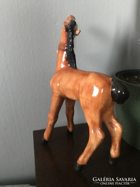 Nagy méretű Bodrogkeresztúri ló lovacska csikó kerámia szobor figura, lába javított!