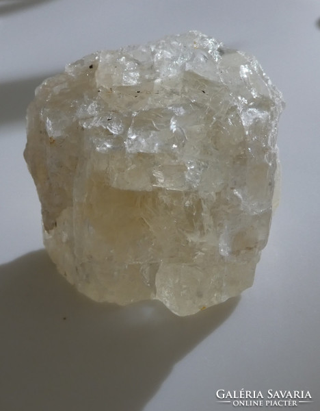 Natural, raw orthoclase / sanidin sample. Uv light reactive mineral. 30 Grams