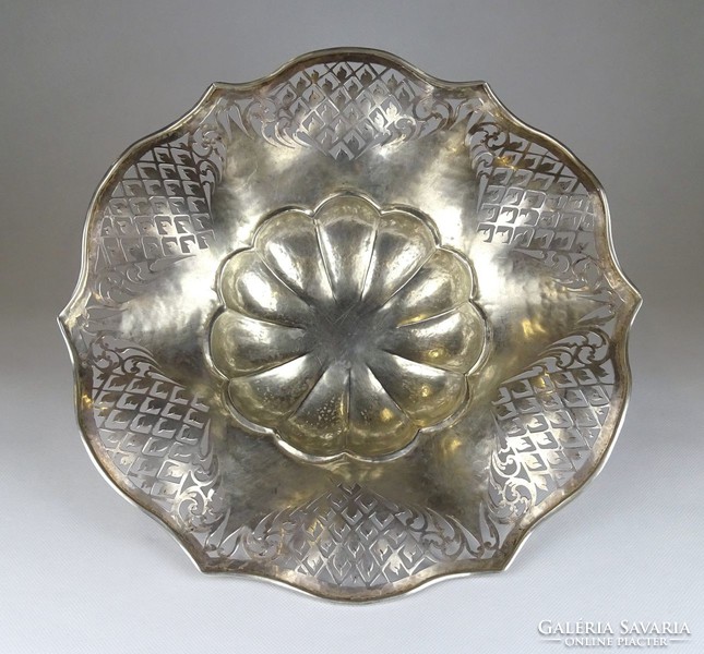 1G290 antique pierced beautiful hammered 13 latt silver serving bowl from 1803 680 g