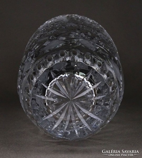 1H650 Hatalmas vastag falú csiszolt üveg kristály váza 26 cm