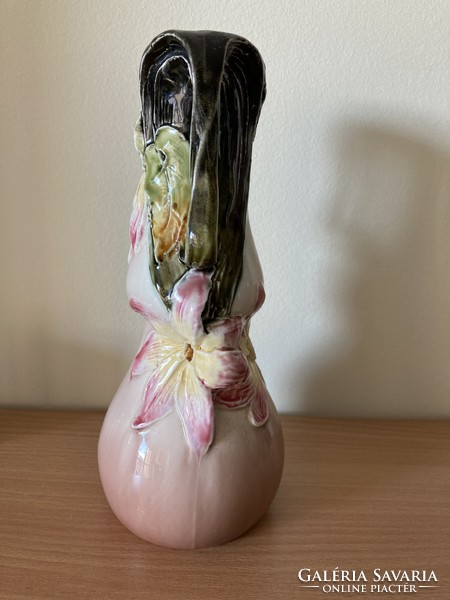 Szecessziós jellegű váza