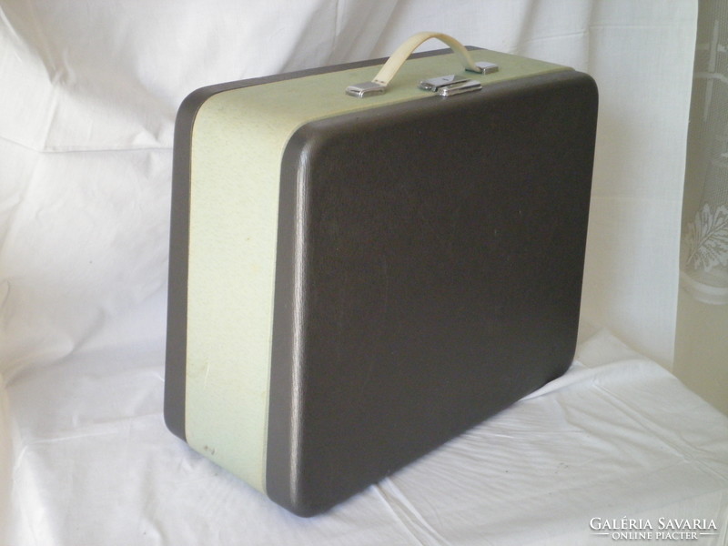 Vintage Olympia SM9 De Luxe táska írógép