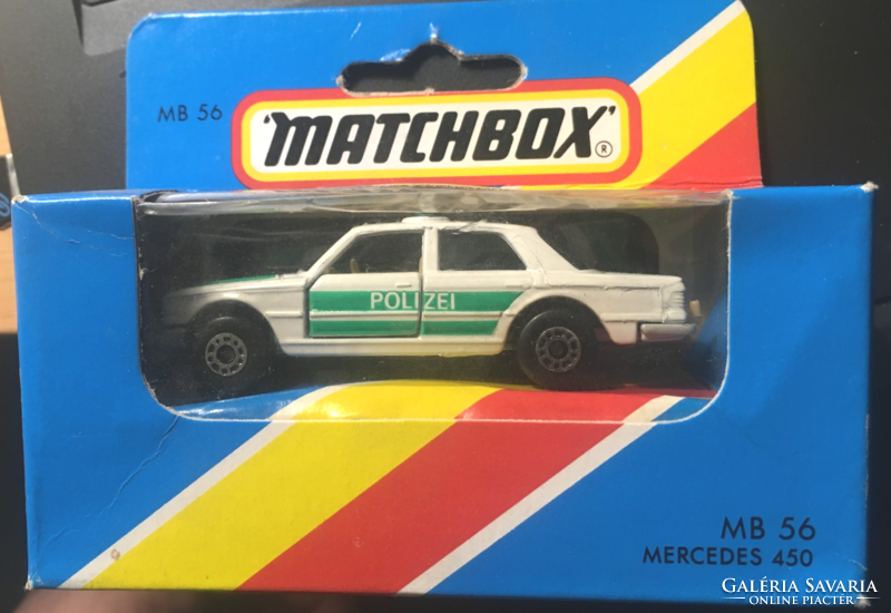 Matchbox Mercedes 450 rendőrautó MB 56