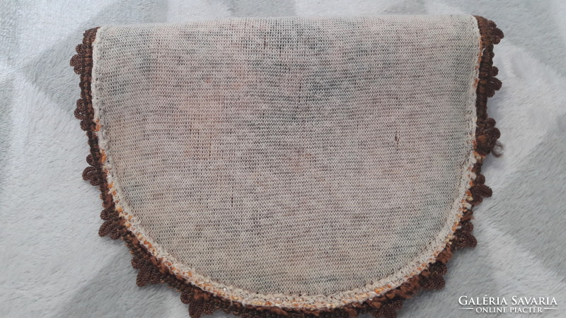 Old tapestry tablecloth 7. (M2319)