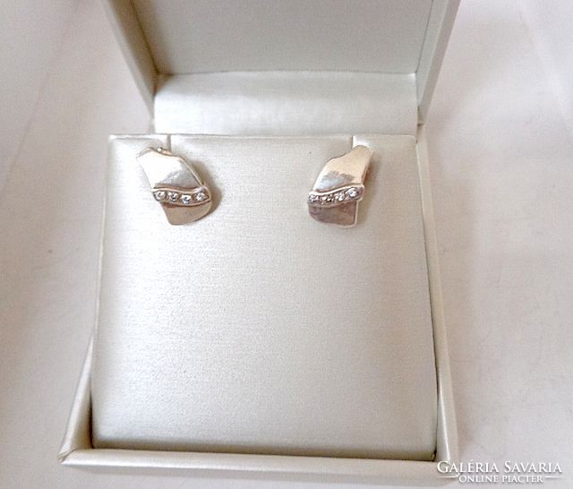 Silver small earrings with cz stones
