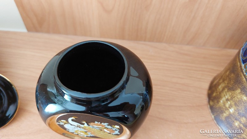 Japán Chokin porcelán fedeles váza 24 karátos aranyozással cca 16 cm magas