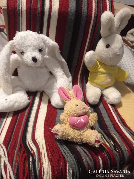 Also as an Easter gift! 3 bunny plushies