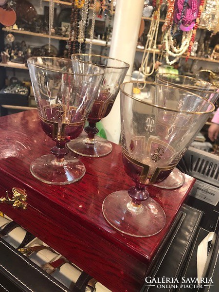 Biedermeier glass glasses, 4 pieces of flawless wine glasses.