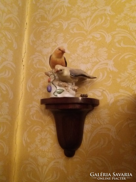 Herend thrush pair with wall bracket for sale, large size. Great as a gift!