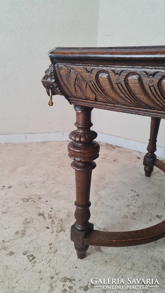A518 antique, renaissance-style dining table