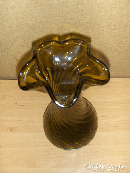 Retro borostyán fodros szélű üveg váza 24 cm (7/d)