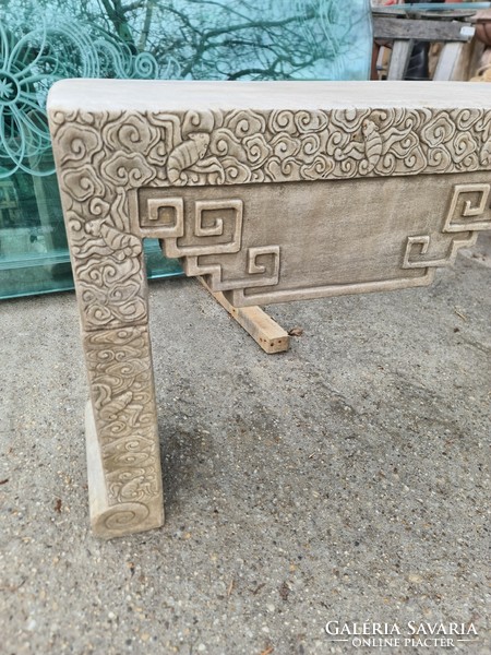 East Chinese stone bench
