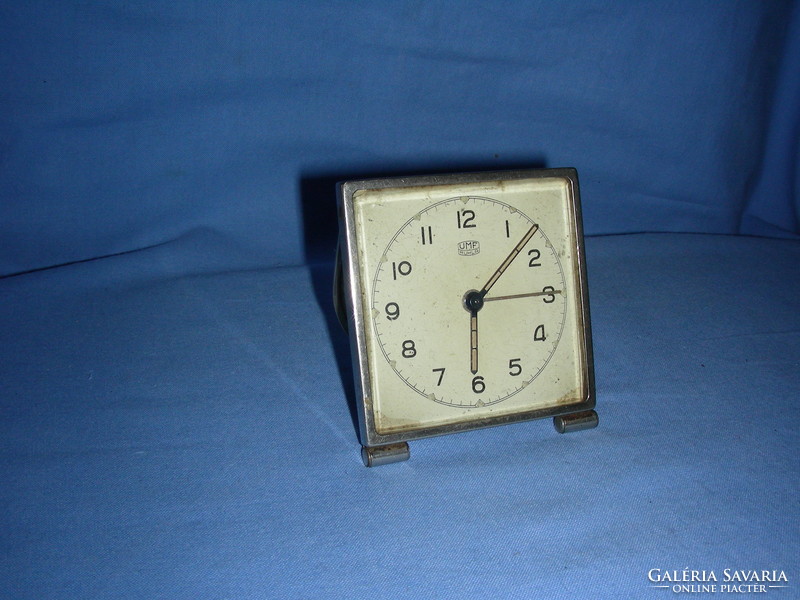 Umf table clock artdeco
