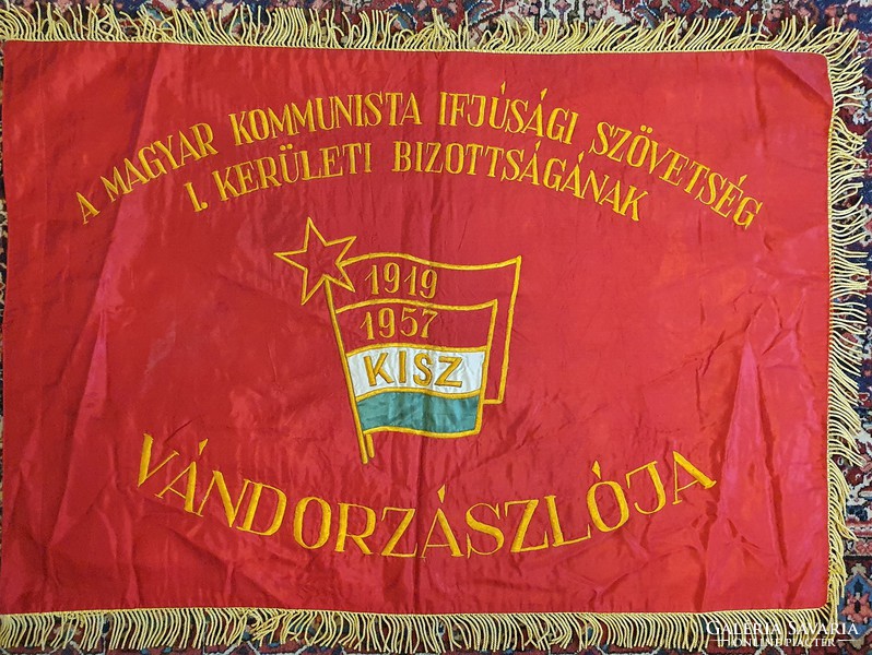 Kisz wandering flag 1957. I. District