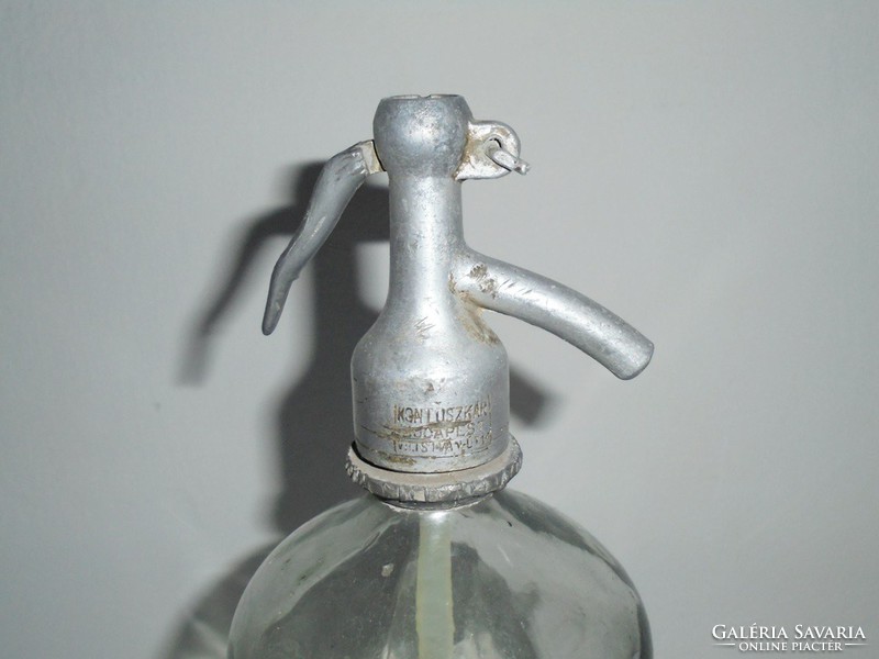 Old soda bottle - cont. István út 11. Metropolitan mineral and sewage plant k.V.