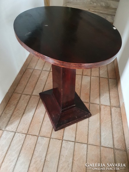 Oval mahogany table