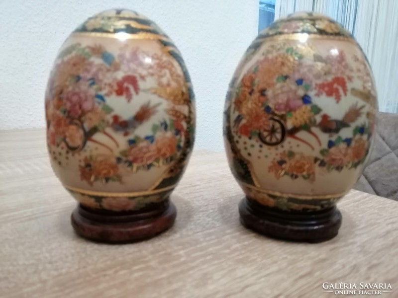 Chinese or Japanese hand-painted wooden egg.