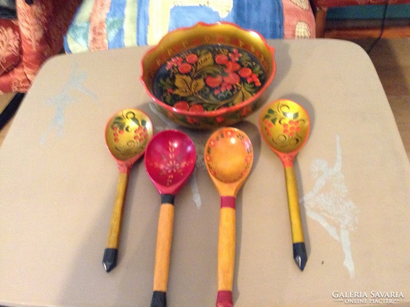 Painted bowls and spoons