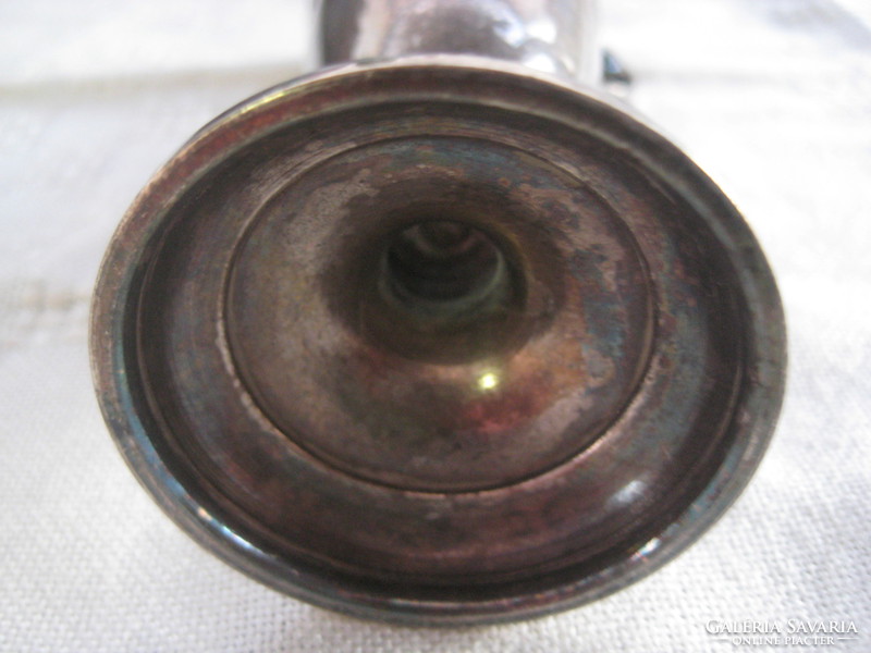 Silver-plated spout, amphora, one of the pliers missing, 16 cm