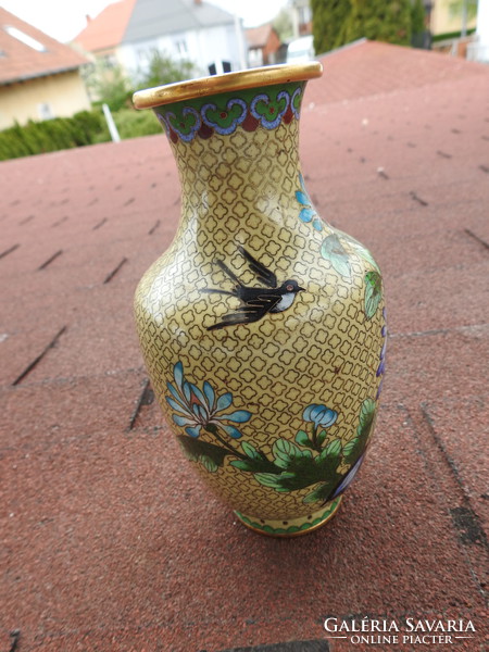 Régi kínai rekeszzománc váza  -  tűzzománc váza fecske és virág motívumokkal