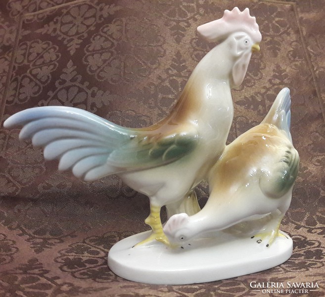 Porcelain rooster and hen couple (m2463)