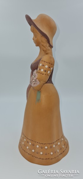 Lány kalapban kerámia szobor (FZ Jelzéssel)
