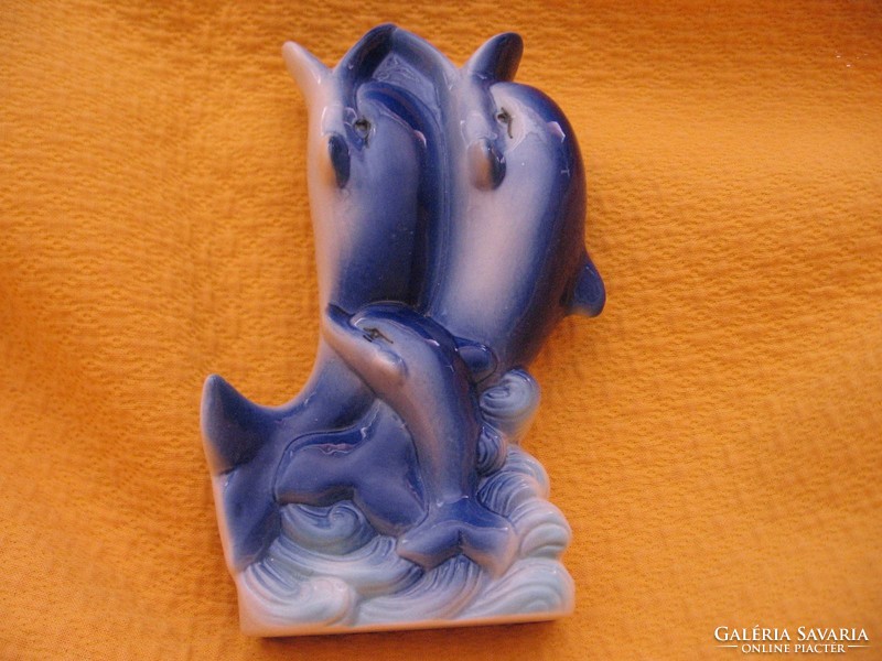 Dolphin family statue, vase, vaporizer