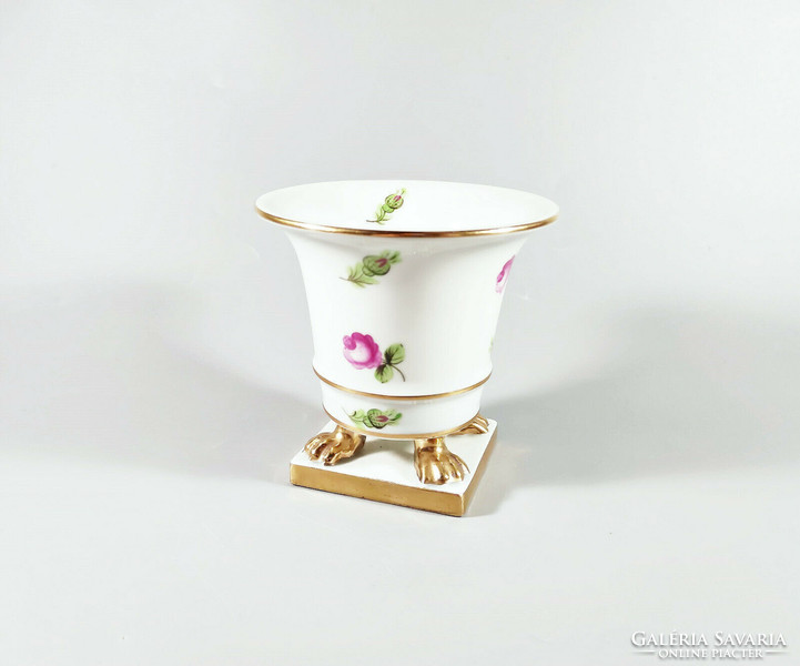 Herend, Viennese rose-patterned 1944 hand-painted porcelain pot with clawed legs, flawless! (Bt025)