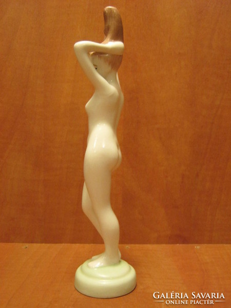Aquincumi porcelán női akt 23 cm