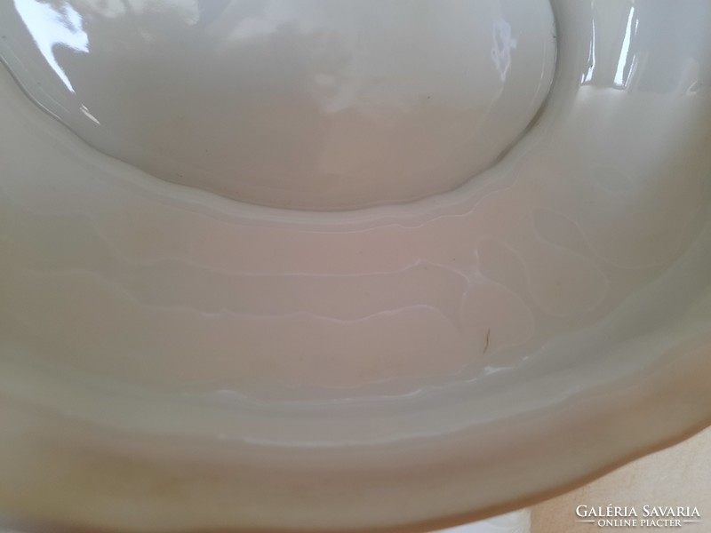 Fehér Herendi porcelán leveses tál