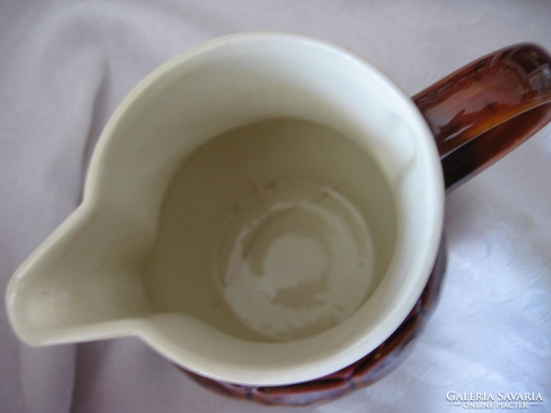 Heisterholz ceramics heated jug