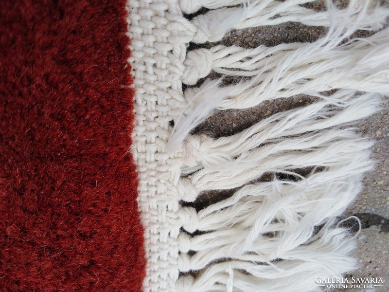 Hand-knotted Pakistani cotton rug