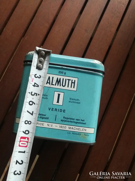 Almuth metal box