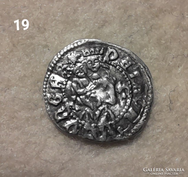 II. Ulászló denarius kh 19 ag silver, a rare version without an internal bead on the coat of arms.