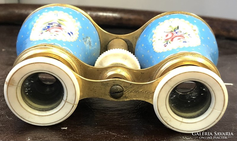 Antique theatrical binoculars, 1900