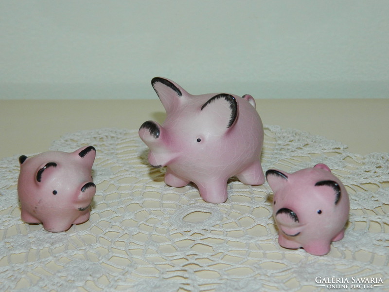 Goebel pig family